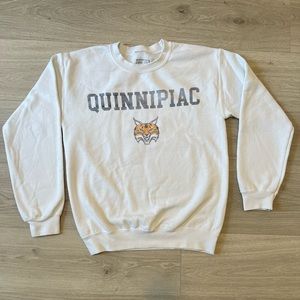 Quinnipiac women’s sweatshirt